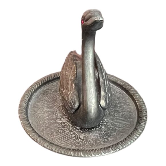Vintage Zinc Alloy Silver Plate Swan With Red Eyes Ring Holder Jewelry Holder - Picture 2 of 8